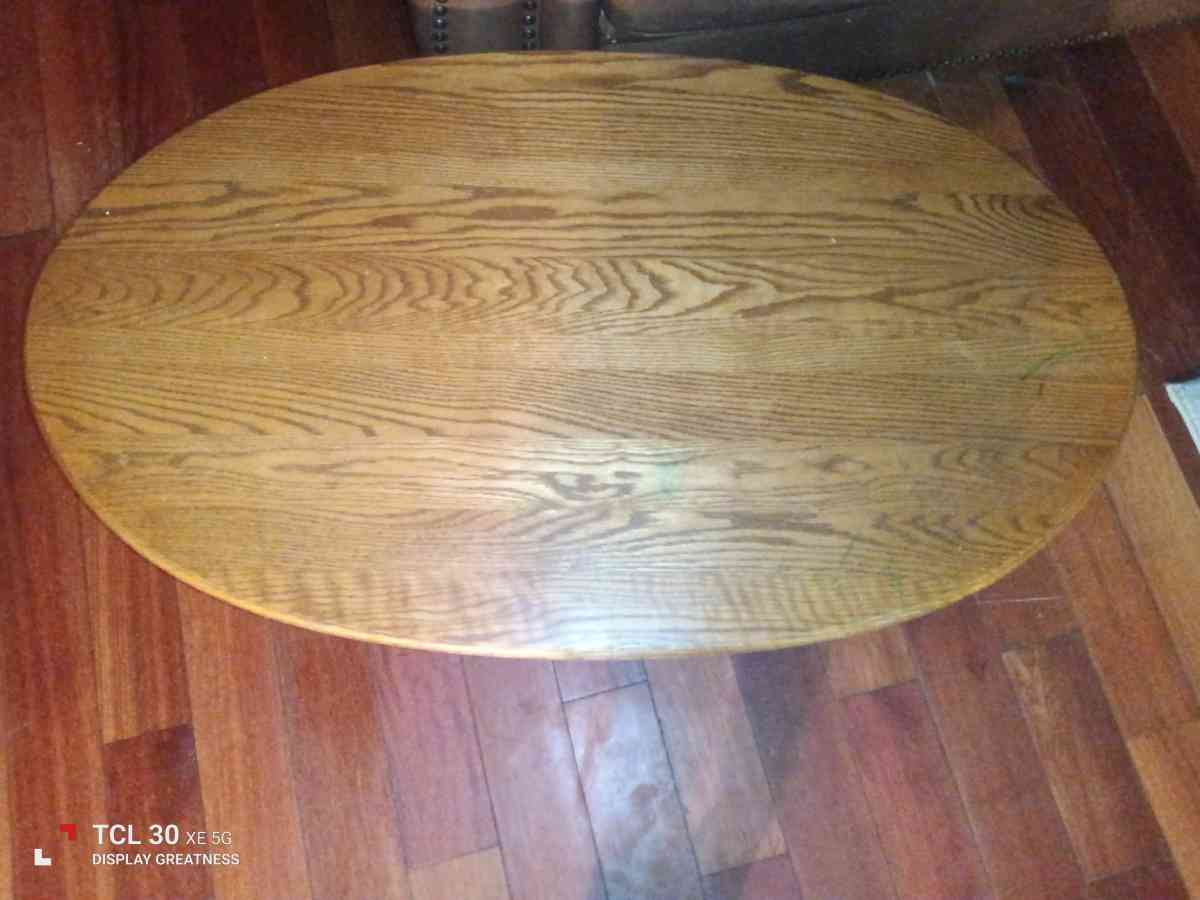 wood coffee table - Tampa, Florida