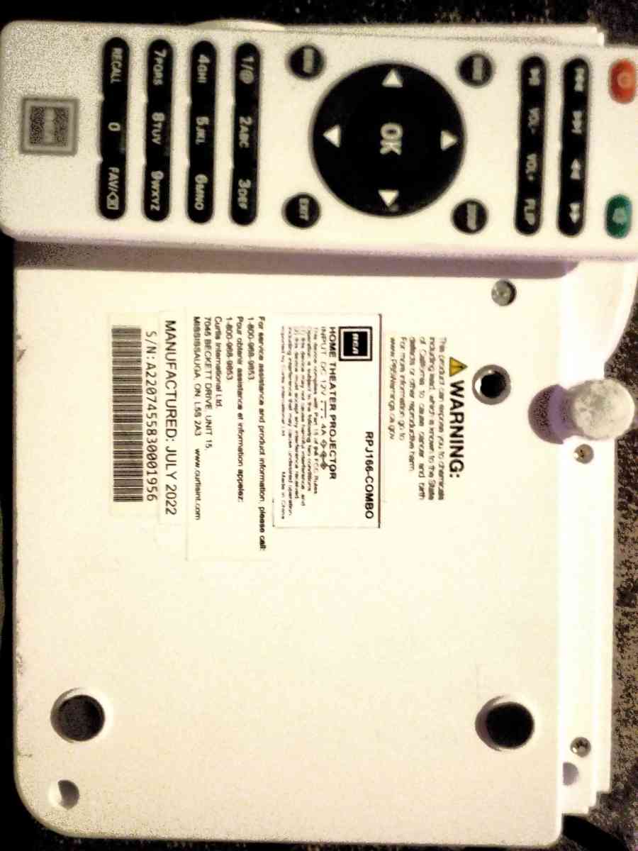 RCA PROJECTOR - Defuniak Springs, Florida - FleaMarketBay