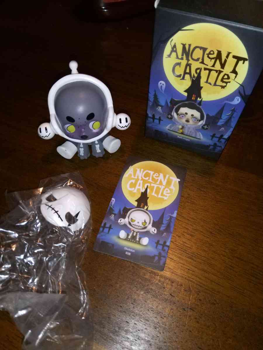 Ancient Castle blind boxes 25 each - Dallas, Texas - FleaMarketBay