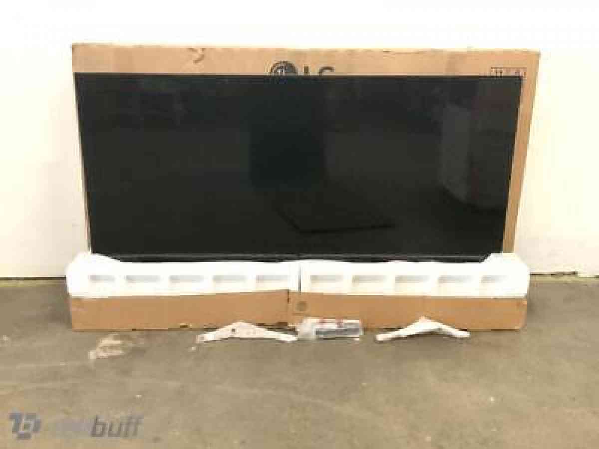 LG 65 inch smart tv - Mccomb, Mississippi - FleaMarketBay