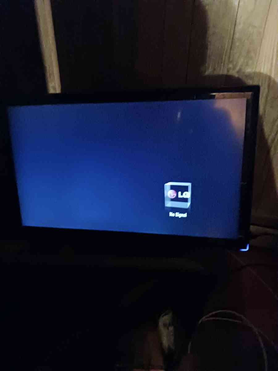 47 inch LG TV - Riverton, New Jersey