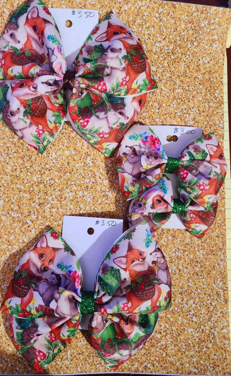 hair bows - Huntsville, Texas - FleaMarketBay