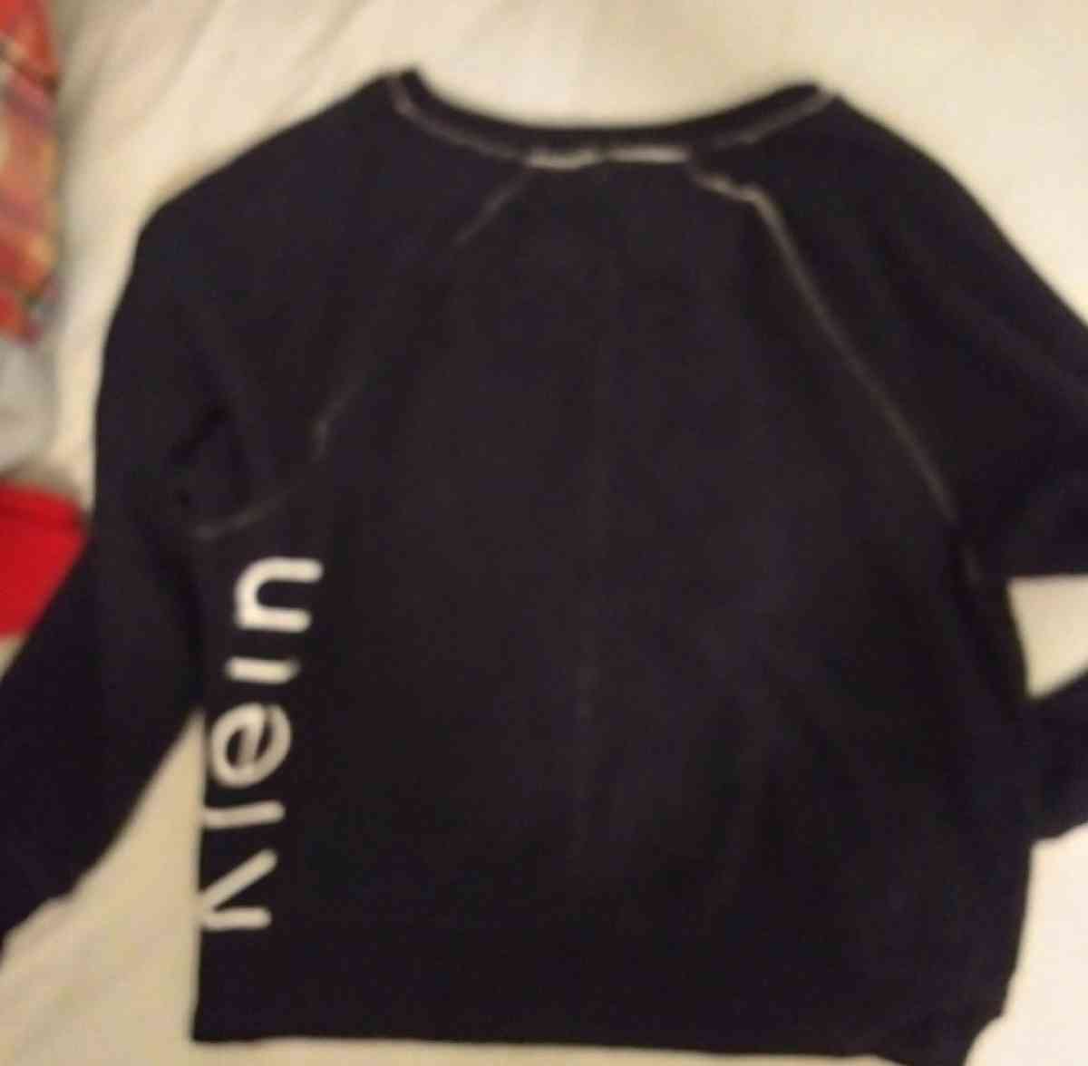 Calvin Klein sweatshirt - Milan, Michigan - FleaMarketBay