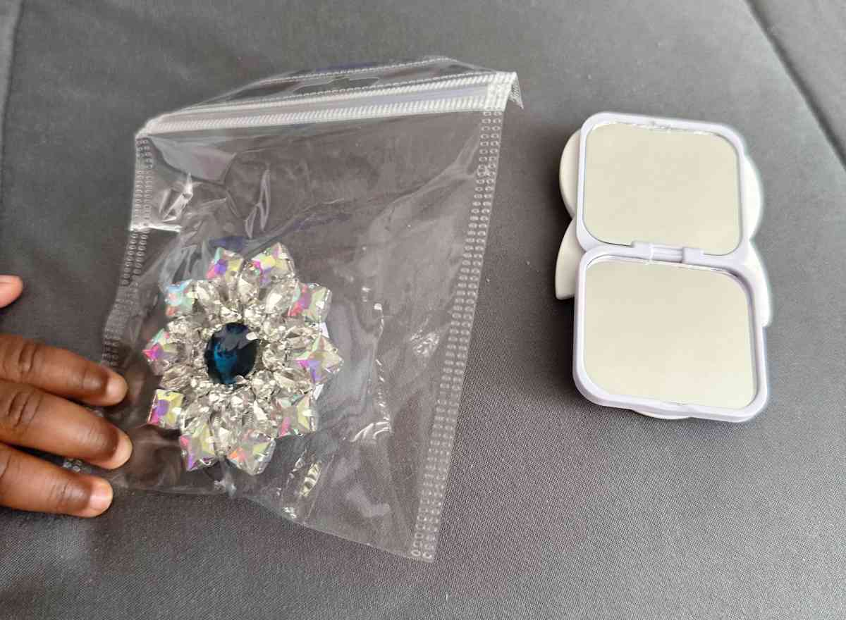 phone sockets - Greensboro, North Carolina - FleaMarketBay