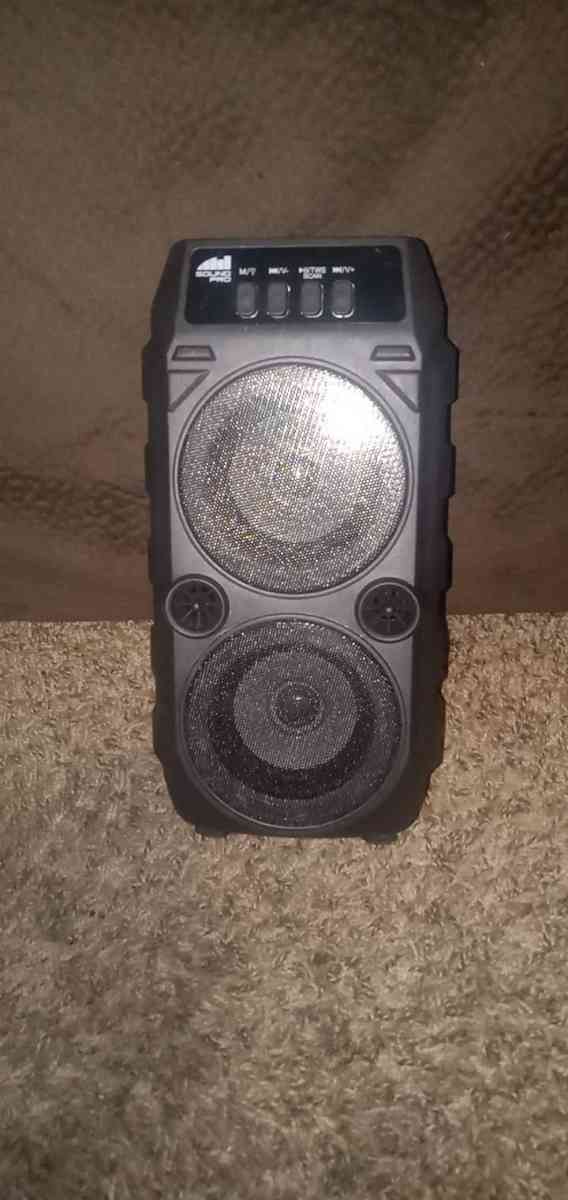 speakers - Bowling Green, Kentucky - FleaMarketBay