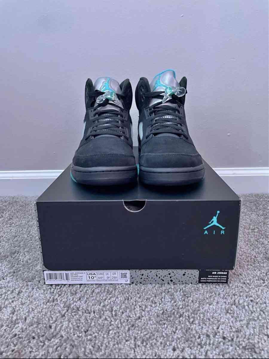 retro 5 - Orlando, Florida