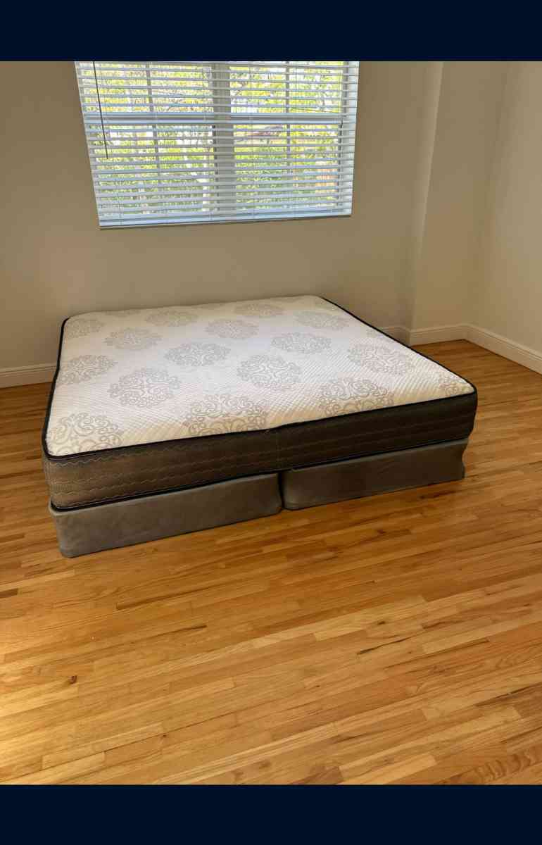King Size Mattress Brand New 2pc Box Spring Colchones King S - Miami, Florida