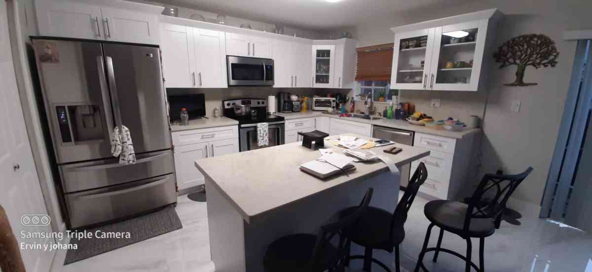 Free design and estimates  kitchen cabinets bathrooms closet - Boston, Massachusetts - FleaMarketBay