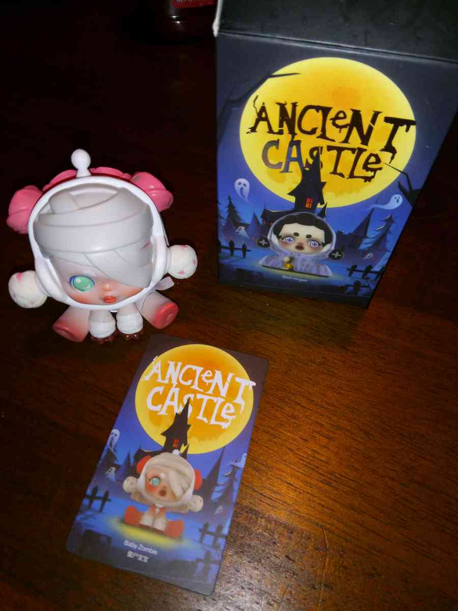 Ancient Castle blind boxes 25 each - Dallas, Texas - FleaMarketBay