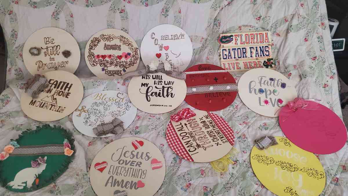 wooden signs - Jacksonville, Florida