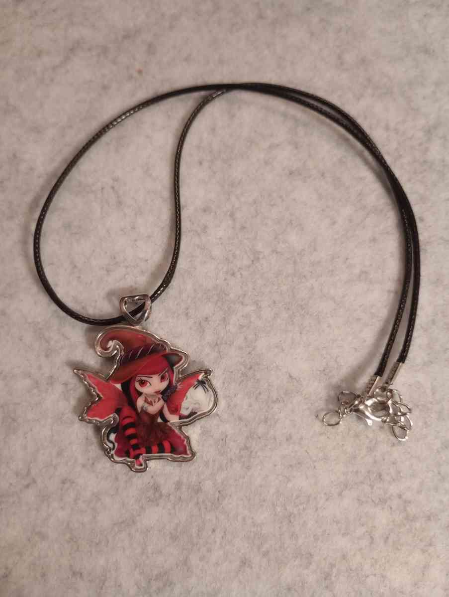 girls necklace - North East, Pennsylvania