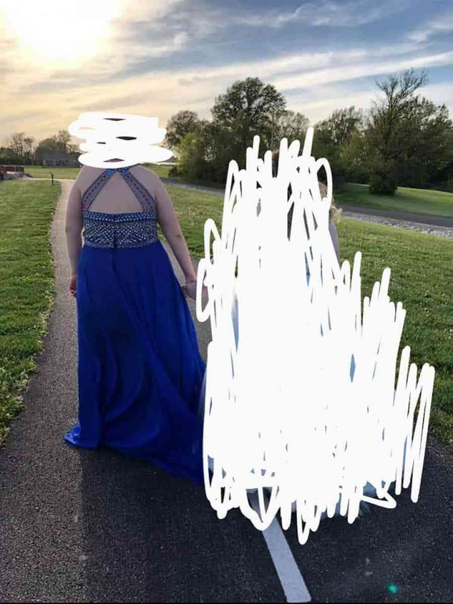 Prom Dress - Collinsville, Illinois - FleaMarketBay