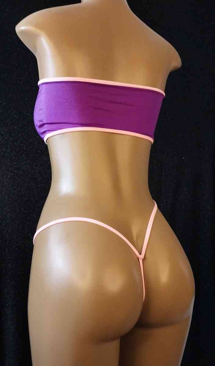 Custom Made Exoticwear Set - Las Vegas, Nevada - FleaMarketBay