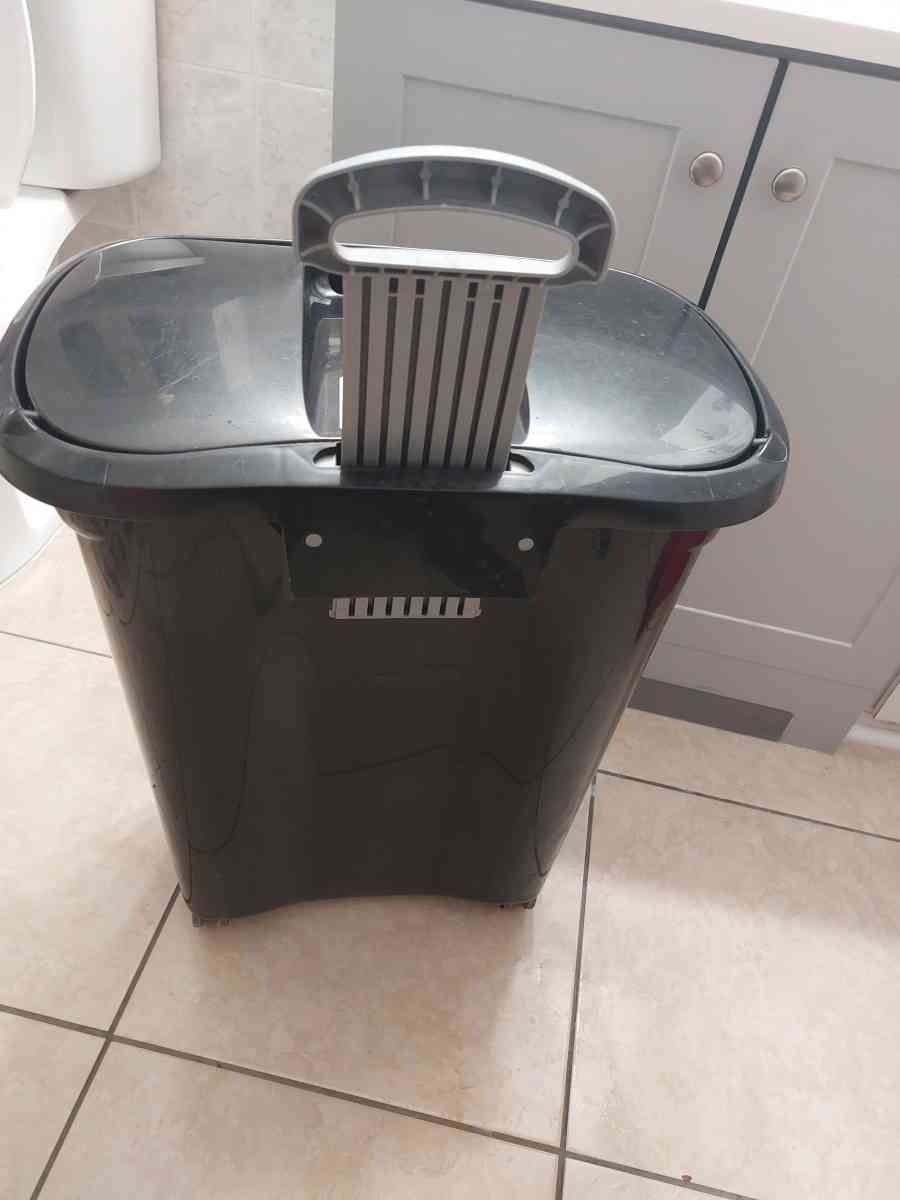 cesto de ropa  laundry basket - Miami, Florida - FleaMarketBay