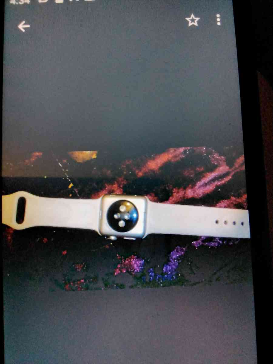 Apple Watch - Port Carbon, Pennsylvania - FleaMarketBay