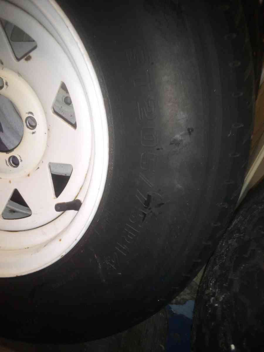 tires for either camper or trailer 205 75 R14 - Saint Cloud, Florida - FleaMarketBay