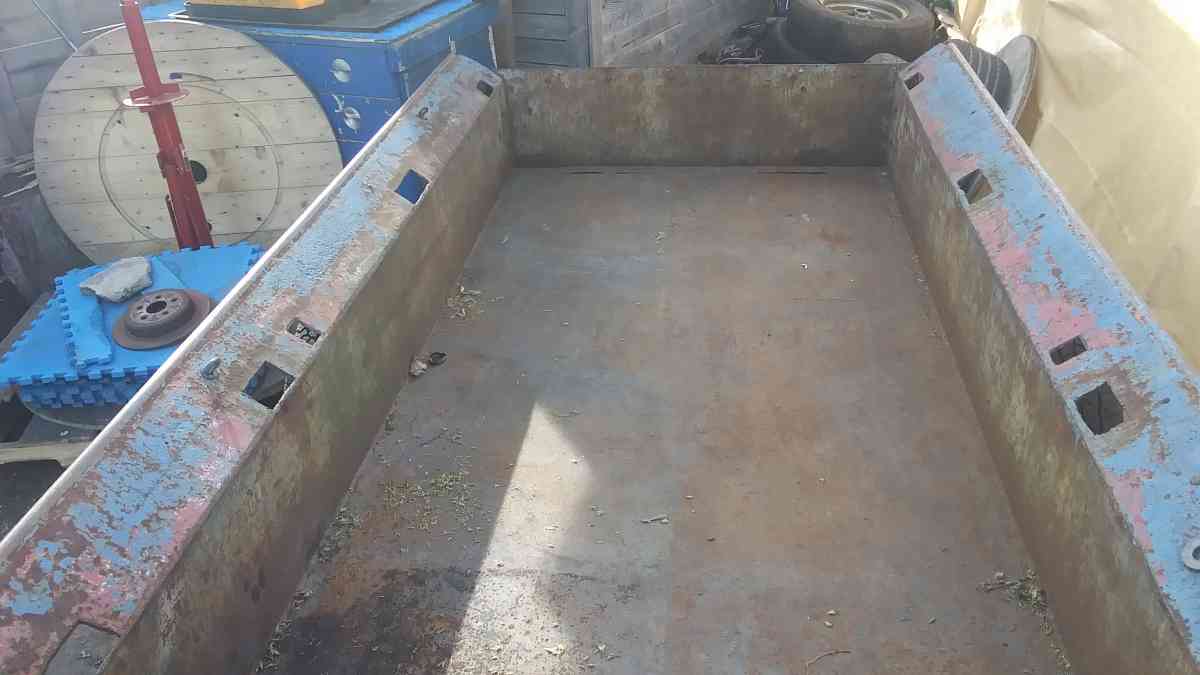 homemade steel trailer - Pekin, Illinois - FleaMarketBay