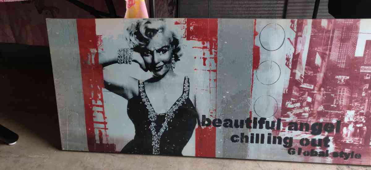 Marilyn Monroe Rare Picture - Corona, California