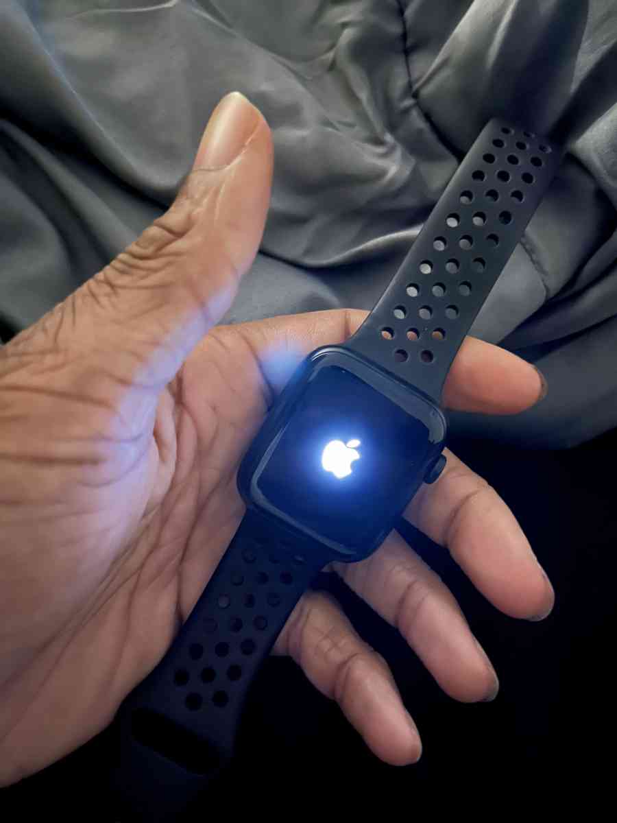 Apple Watch - Memphis, Tennessee