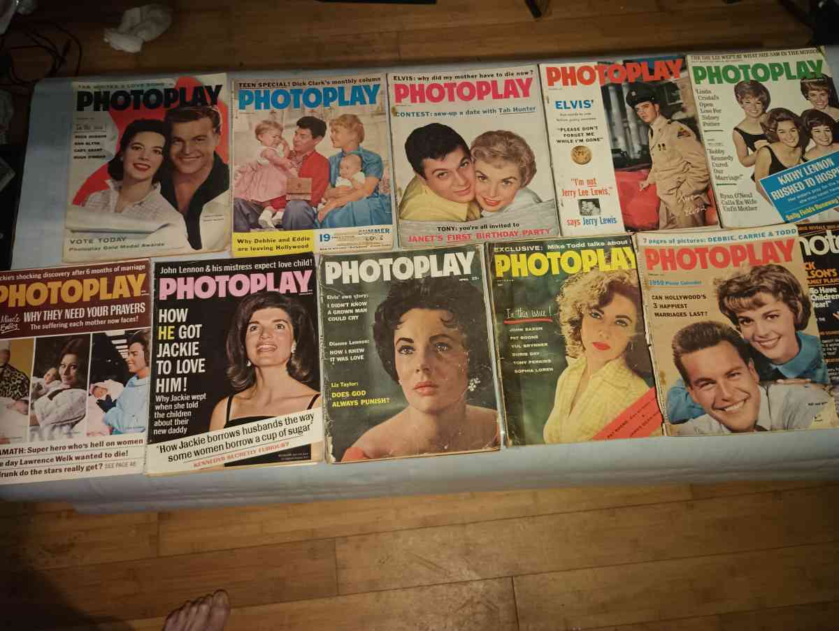 OVER 300 VINTAGE MOVIE MAGAZINES FROM THE 1950s - Lacombe, Louisiana - FleaMarketBay
