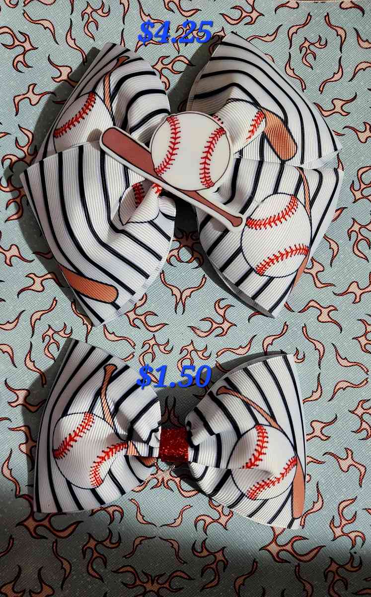 Hair Bows - Huntsville, Texas - FleaMarketBay