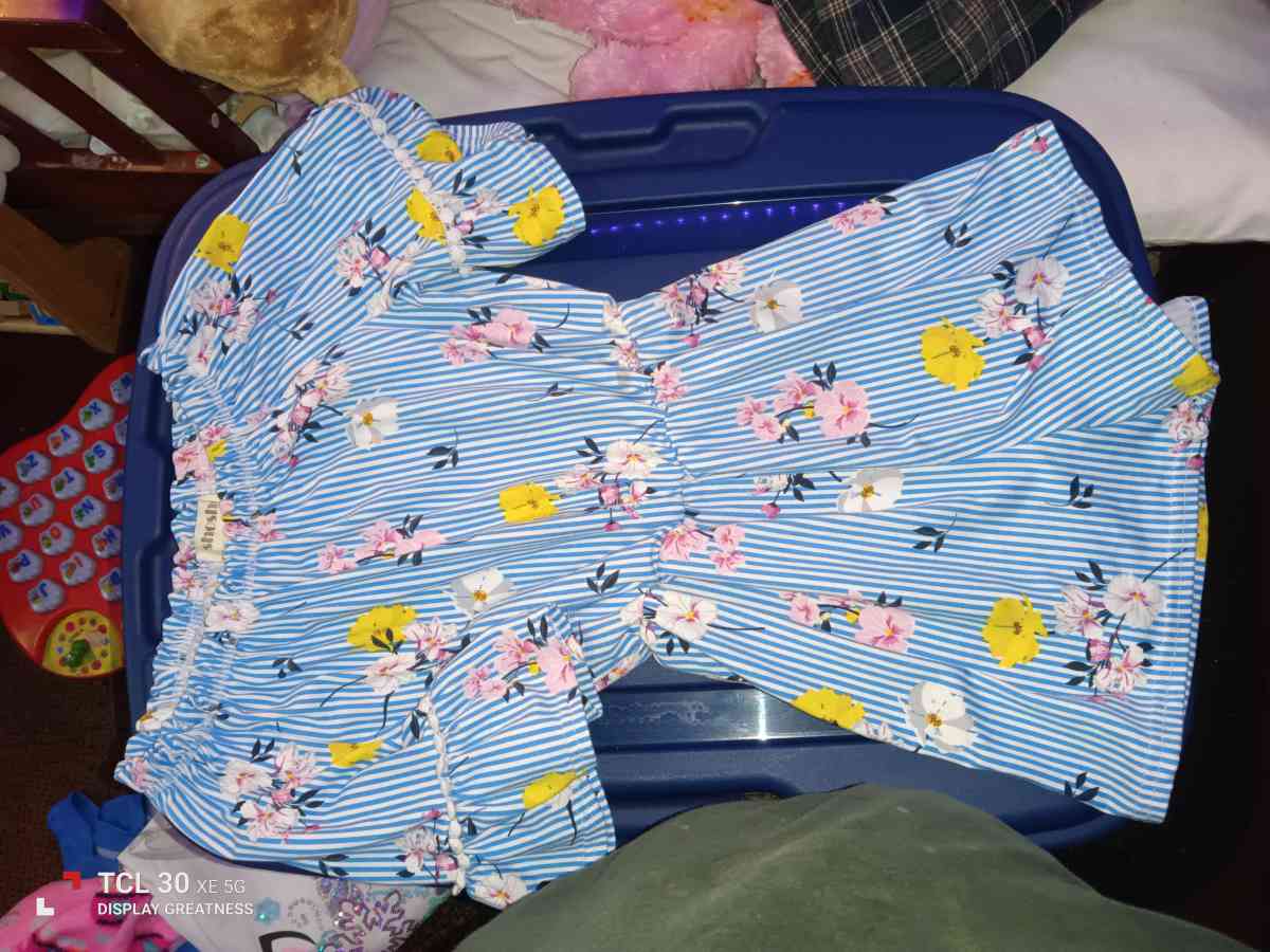 girls clothes - Tampa, Florida - FleaMarketBay