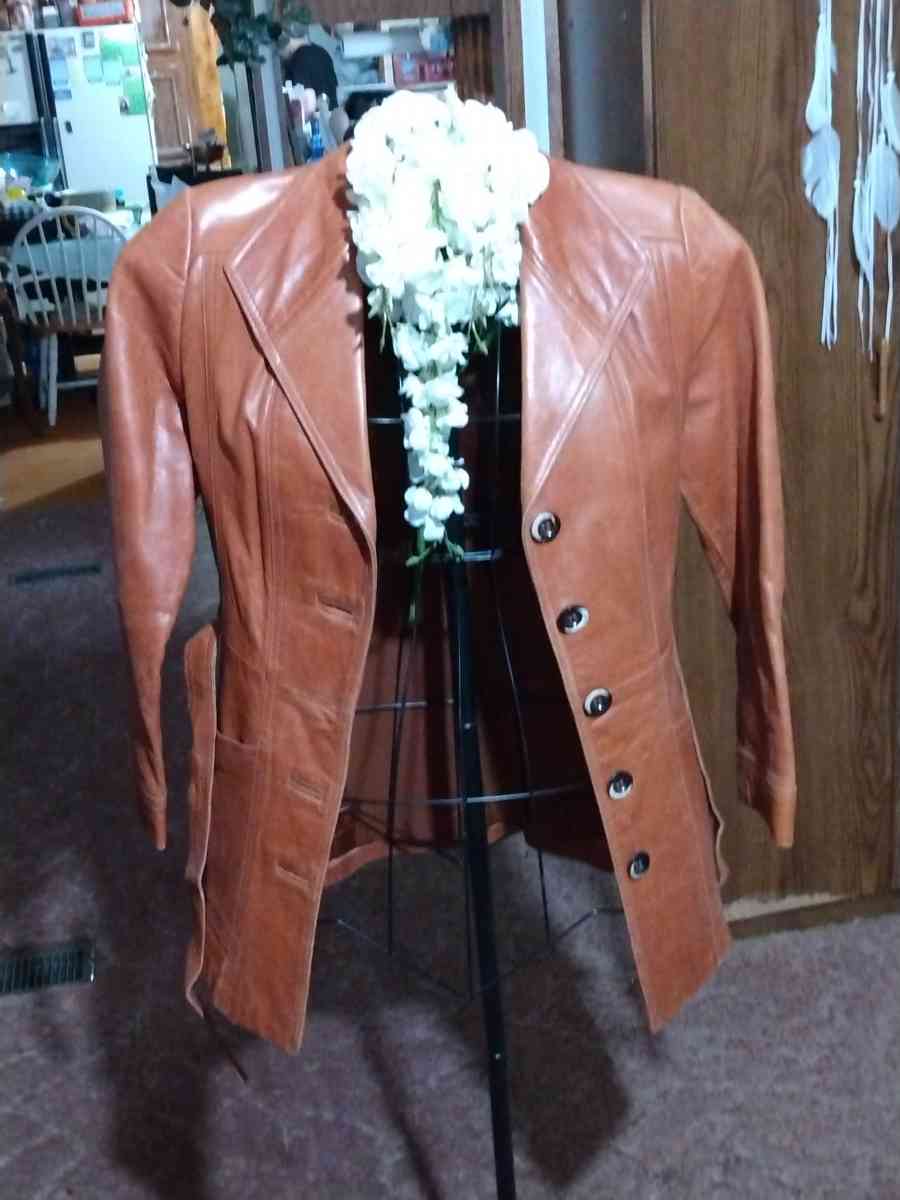 HIS AND HERS LEATHER VEST AND JACKET SET - Belen, New Mexico - FleaMarketBay