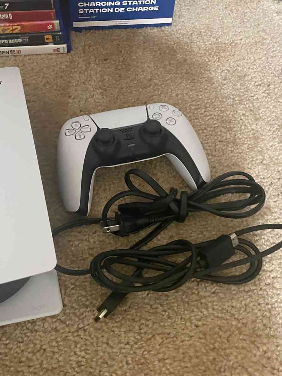 ps5 with games - Mccomb, Mississippi - FleaMarketBay