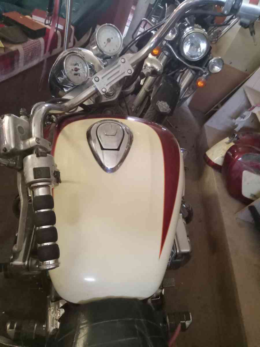 1999 Honda Valkyrie 1500 F6 - Dustin, Oklahoma - FleaMarketBay