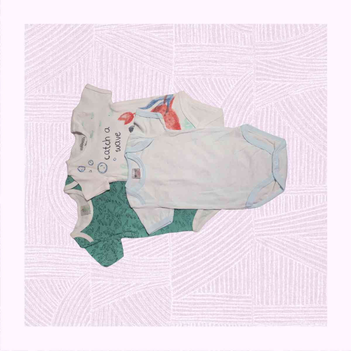 Random Brand New Onesies short sleeve 3pack - Derby, Connecticut