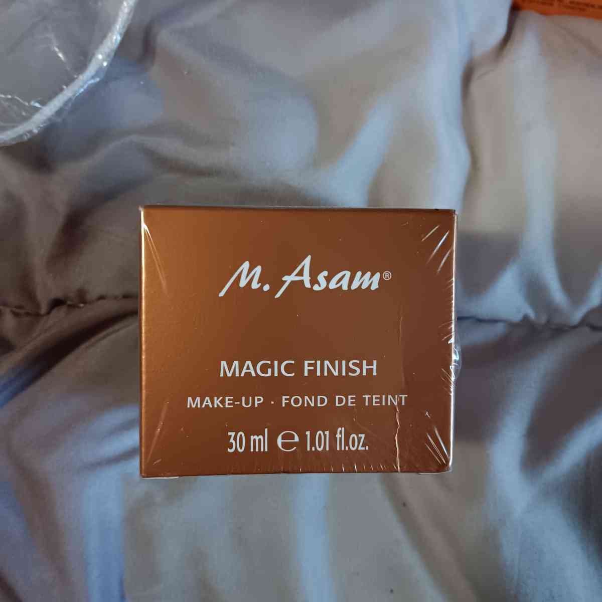 Avon Cosmetics - Irving, Texas - FleaMarketBay