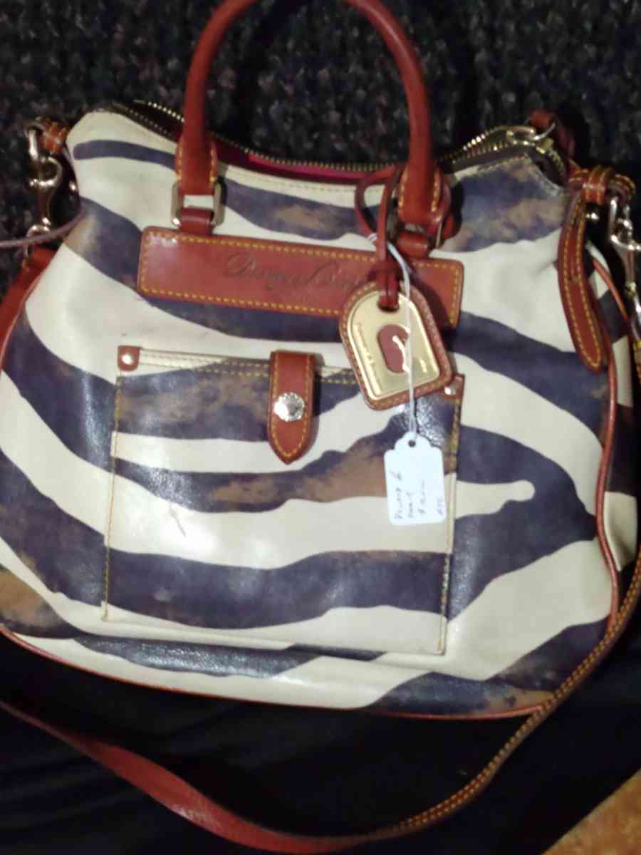 DOONEY AND BOURKE ZEBRA PRINT HANDBAG WITH SHOULDER STRAP - Belen, New Mexico