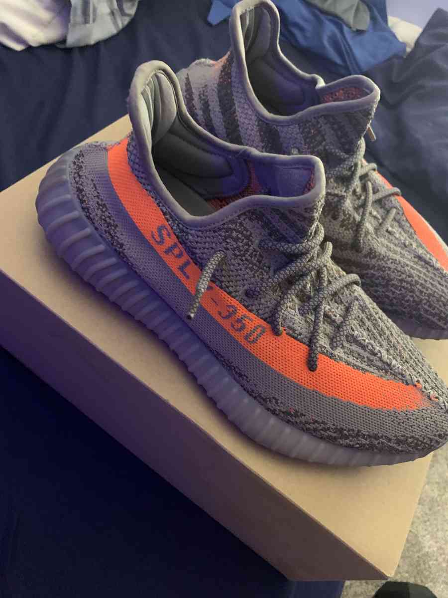 Yeezy 350 belugas - Worcester, Massachusetts - FleaMarketBay