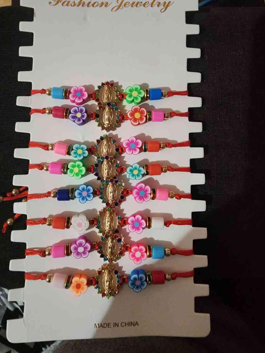 Hair Bows - Huntsville, Texas - FleaMarketBay