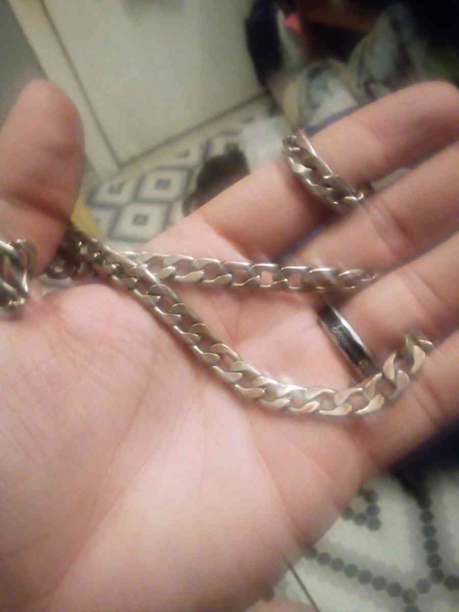 925 sterling silver necklace 22 inch and 3mm wide - Bedford, Indiana