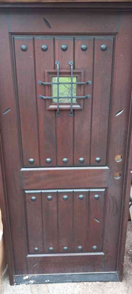 a front door - San Antonio, Texas - FleaMarketBay