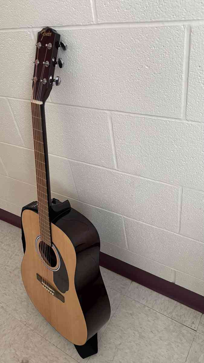 Acoustic Guitar - Watertown, New York - FleaMarketBay