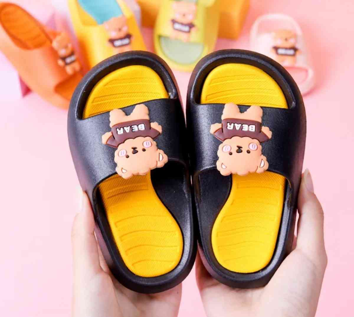 Toddler Boys  Girls Slide Sandals NonSlip Summer Slippers - Derby, Connecticut - FleaMarketBay