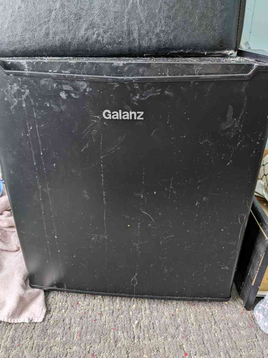 mini fridge - Clintonville, Pennsylvania