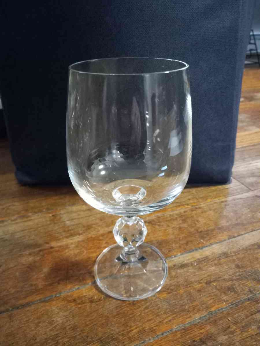 vintage glass cups - Bangor, Maine - FleaMarketBay