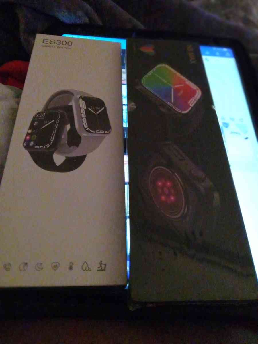 smart watches - Hamden, Connecticut