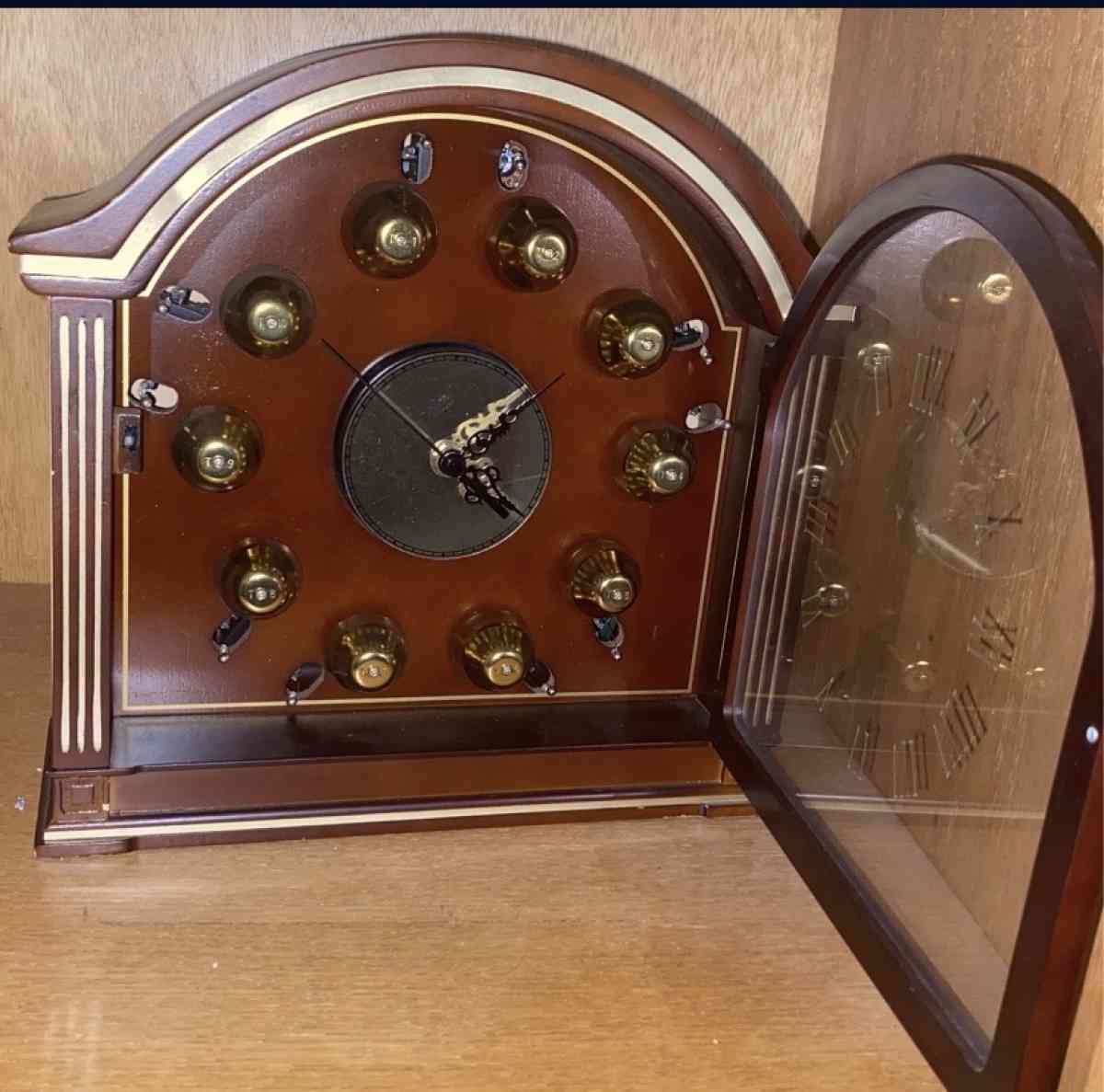 Mr Christmas Gold Label Collection Musical Bell Clock - Peoria, Arizona - FleaMarketBay