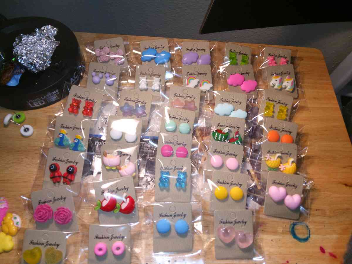 Handmade character earrings 2 dollars each - Dallas, Texas