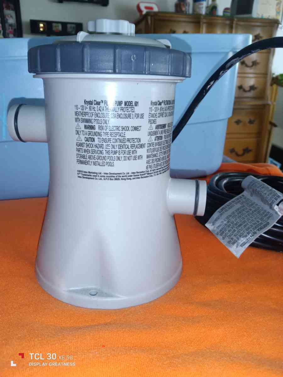 Krystal clear pool pump - Tampa, Florida - FleaMarketBay