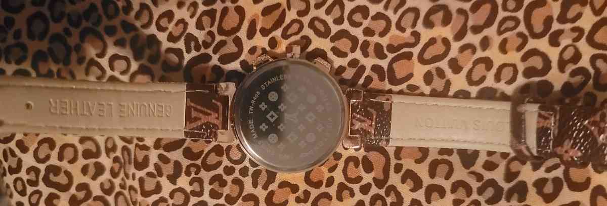Designer LV Womans Watch New in box - Las Vegas, Nevada - FleaMarketBay