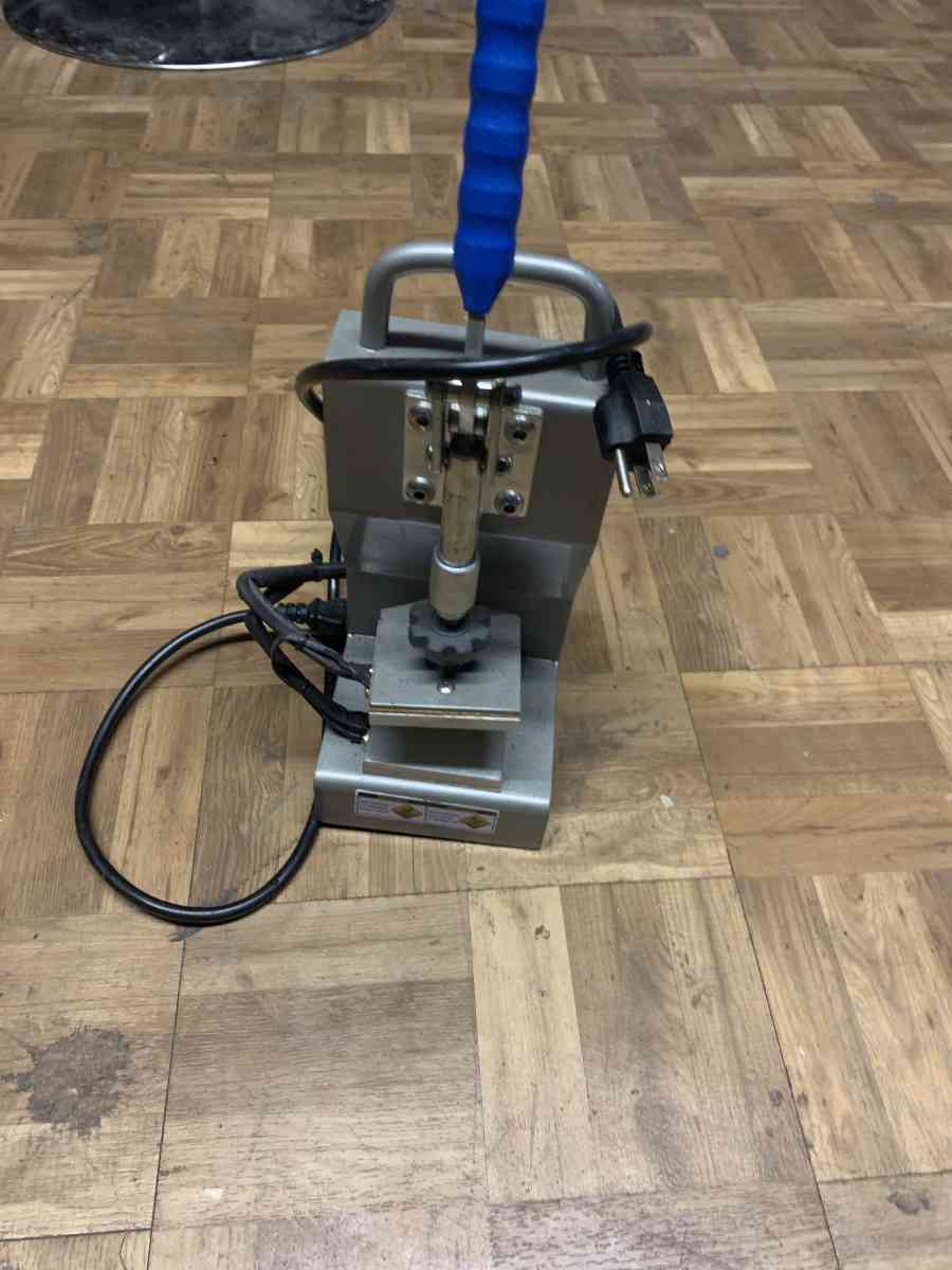 press for dabs - New Bedford, Massachusetts