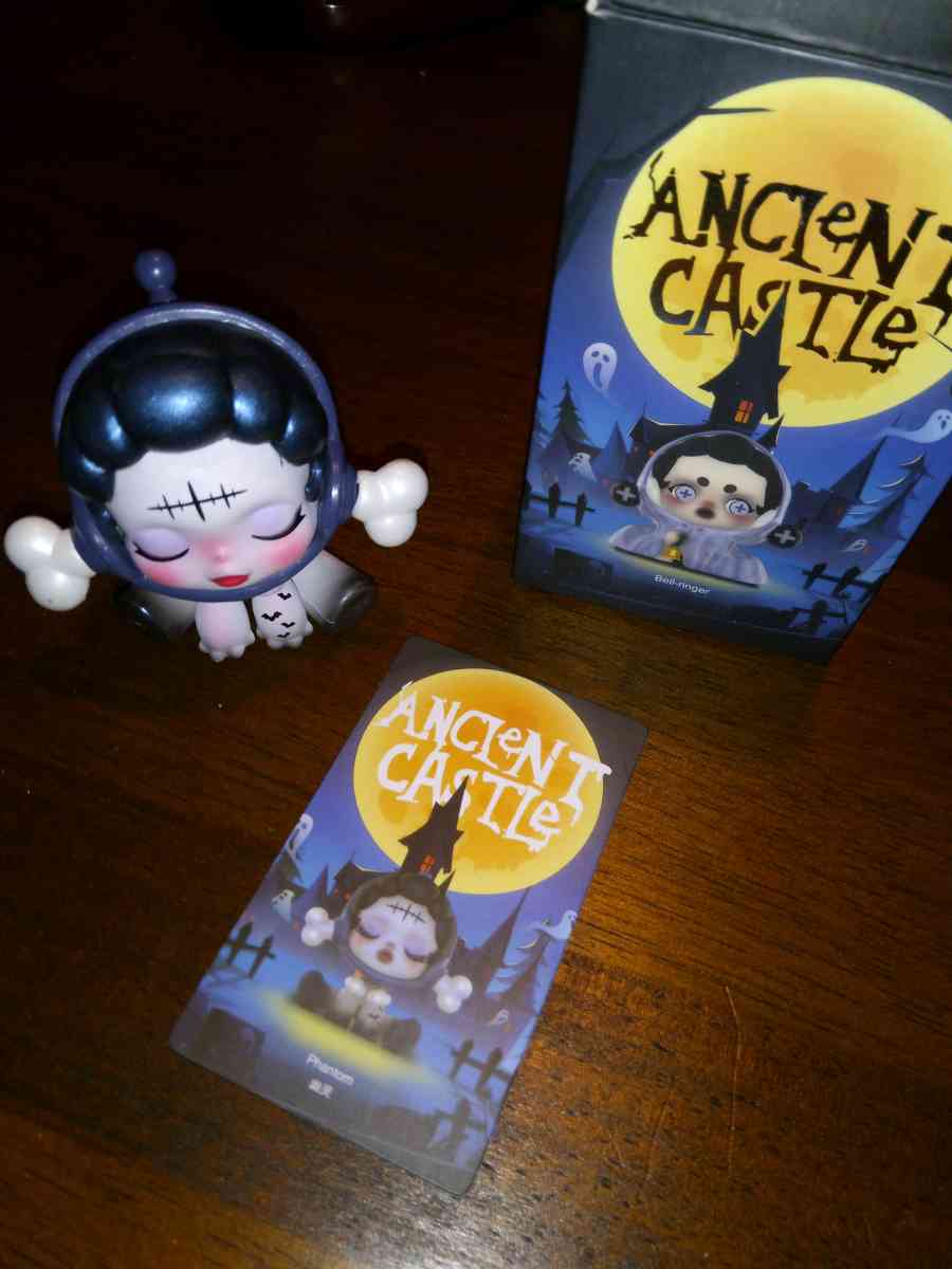 Ancient Castle blind boxes 25 each - Dallas, Texas - FleaMarketBay