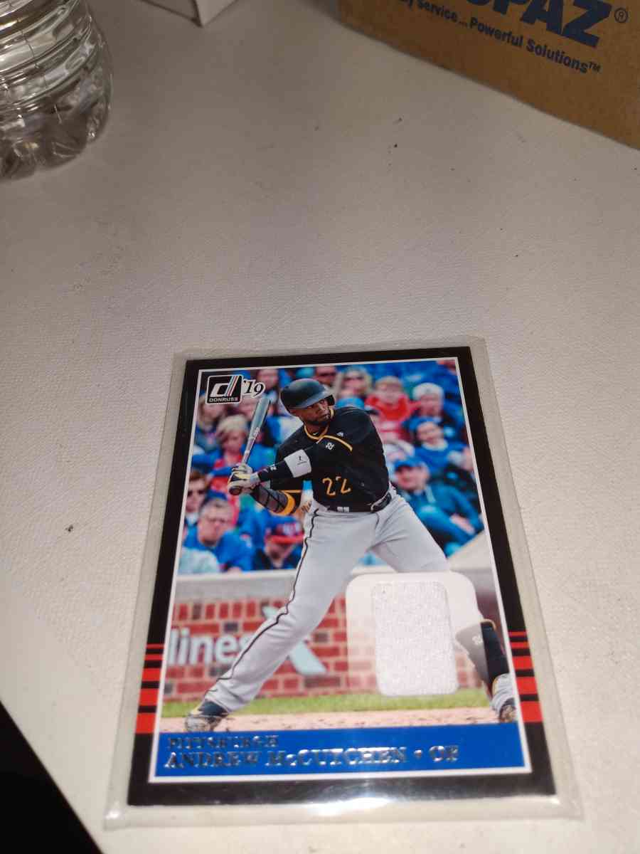 2019 panini Andrew McCutchen Jersey relic
