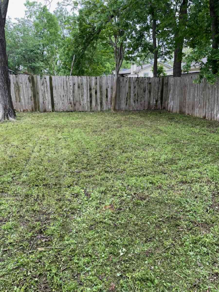 gardening and grass cutting - Austin, Texas - FleaMarketBay