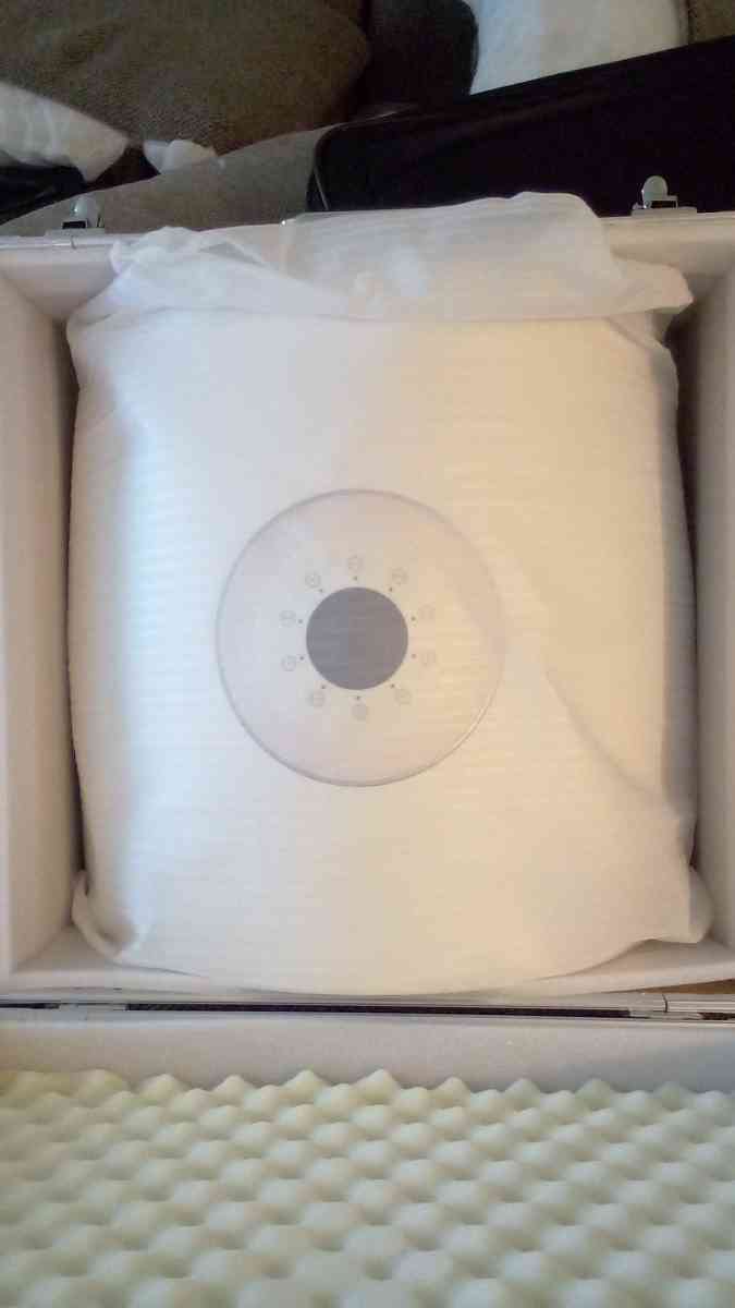 Space touch Cosmo - Sparta, Michigan - FleaMarketBay